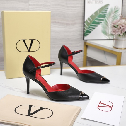 New Arrivals Valentino High Heels Pumps For Women in 217059