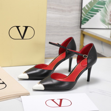 New Arrivals Valentino High Heels Pumps For Women in 217060