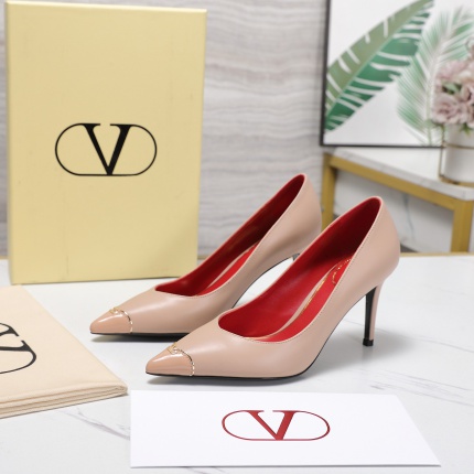 New Arrivals Valentino High Heels Pumps For Women in 217066