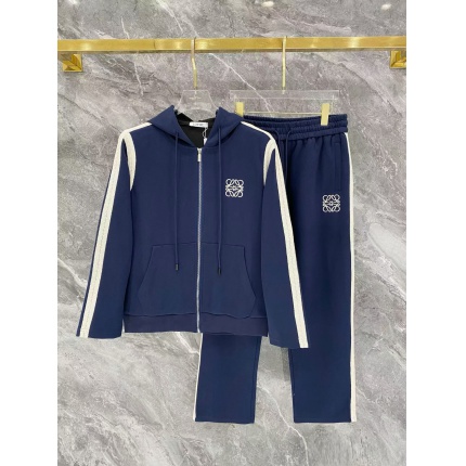 New Arrivals Loewe Tracksuits For Men in 217071
