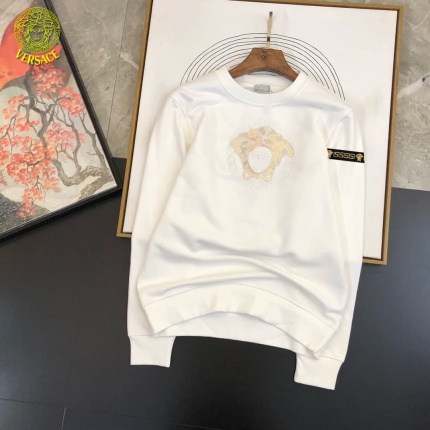 Versace Hoodies for Men in 217212