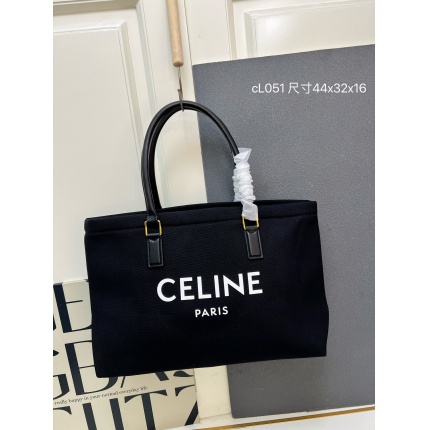 New Celine high-quality handbag in 217359