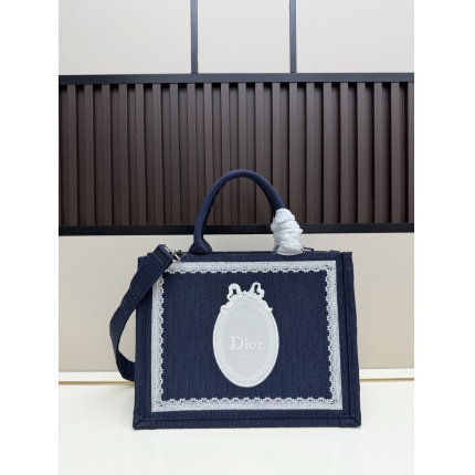 New Dior high-quality handbag in 217390