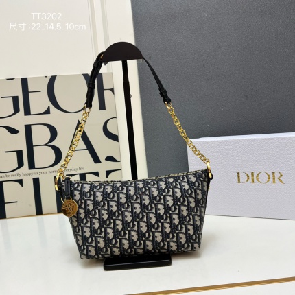 New Dior high-quality handbag in 217399