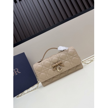 New Dior high-quality handbag in 217417