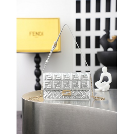 New  Fendi high-quality handbag in 217423