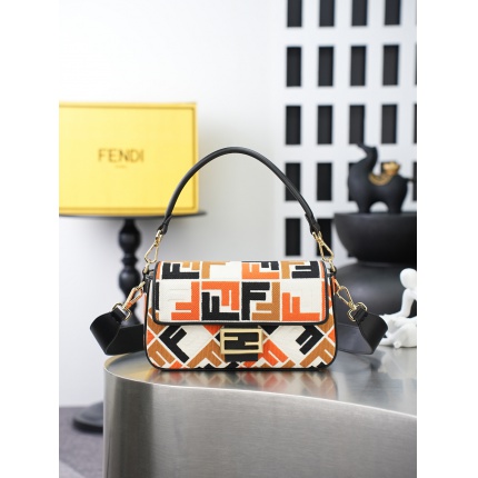 New  Fendi high-quality handbag in 217432