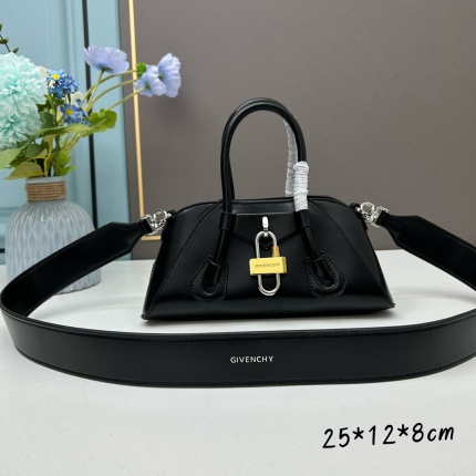 New Givenchy high-quality handbag in 217441