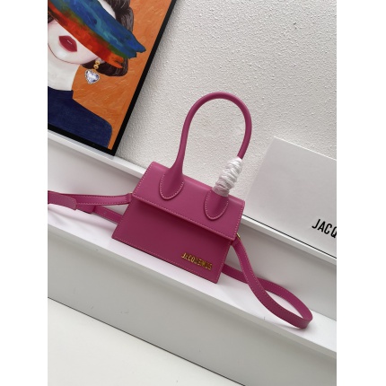 New  Jacquemus high-quality handbag in 217452