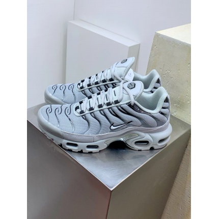 Nike Vapormax TN Plus Shoes in 217476