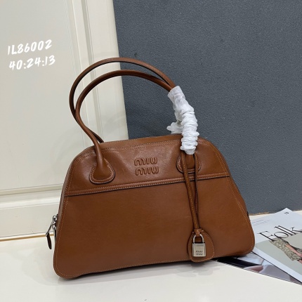 New MiuMiu high-quality handbag in 217507