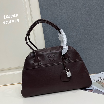 New MiuMiu high-quality handbag in 217509