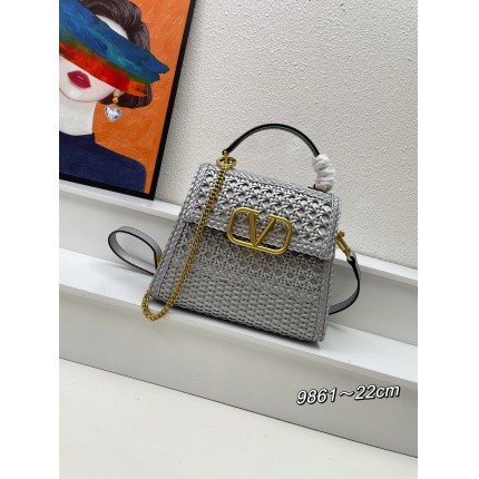New Valentino high-quality handbag in 217558