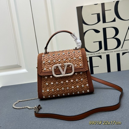 New Valentino high-quality handbag in 217562