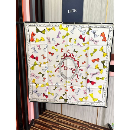 New Dior high-quality scarf in 217612