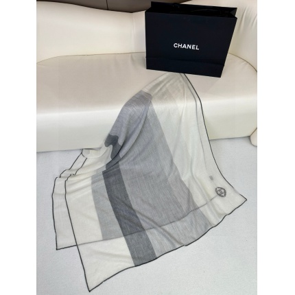 New  Chanel high-quality scarf in 217638