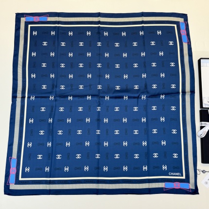New  Chanel high-quality scarf in 217644