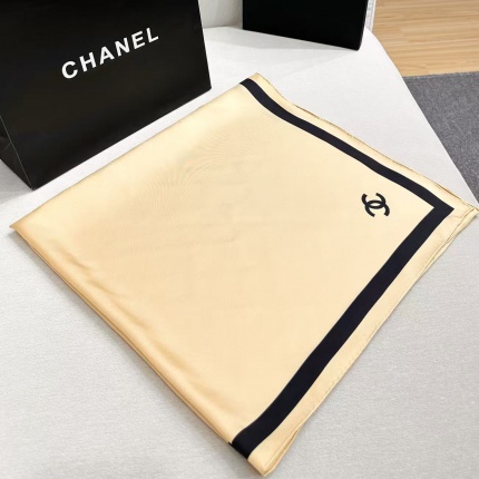 New  Chanel high-quality scarf in 217656