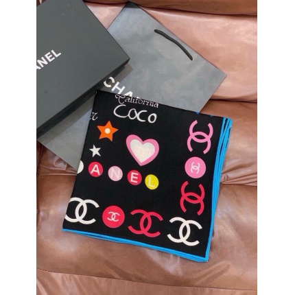 New  Chanel high-quality scarf in 217660
