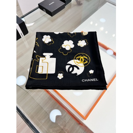 New  Chanel high-quality scarf in 217663