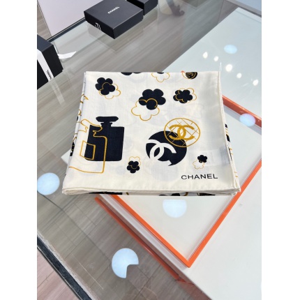 New  Chanel high-quality scarf in 217664