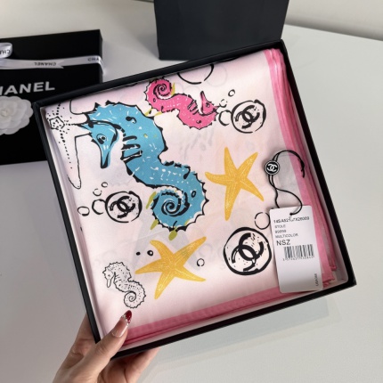 New  Chanel high-quality scarf in 217693