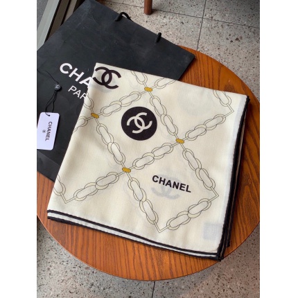 New  Chanel high-quality scarf in 217704