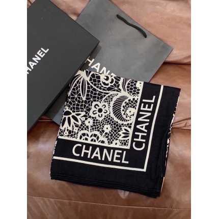 New  Chanel high-quality scarf in 217706
