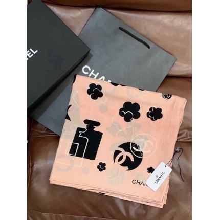New  Chanel high-quality scarf in 217714
