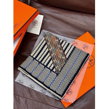 New Hermes high-quality scarf in 217752