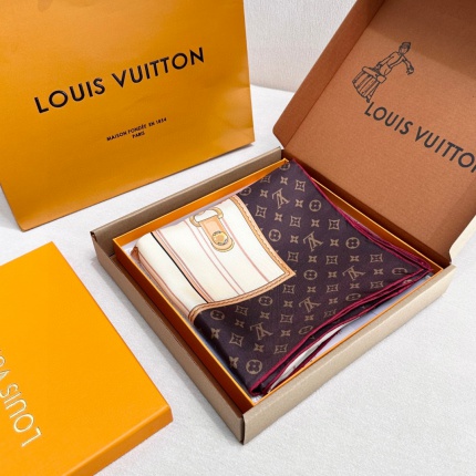 Cheap New Louis Vuitton high-quality scarf in 217822, $50 USD- [IB217822] - Replica Louis Vuitton Lightweight Scarf