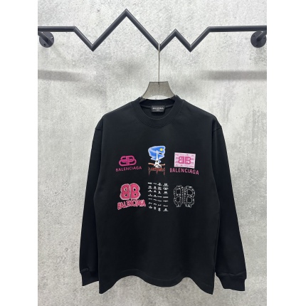 Balenciaga Long Sleeve T-Shirts in 217864