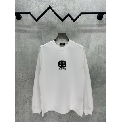 Balenciaga Long Sleeve T-Shirts in 217869