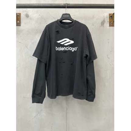 Balenciaga Long Sleeve T-Shirts in 217883