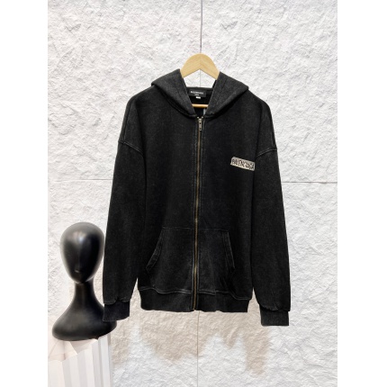 Balenciaga Jackets for Men in 217947