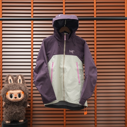 ARC TERYX Jackets for Men in 217955