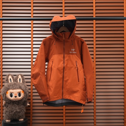 ARC TERYX Jackets for Men in 217957