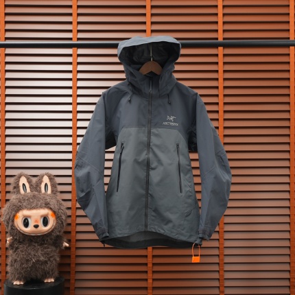 ARC TERYX Jackets for Men in 217958