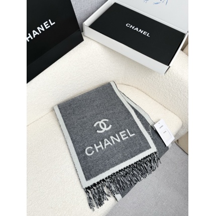 Chanel Scarf in 218132