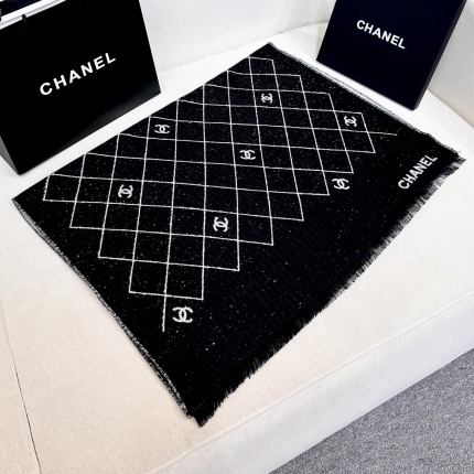 Chanel Scarf in 218134