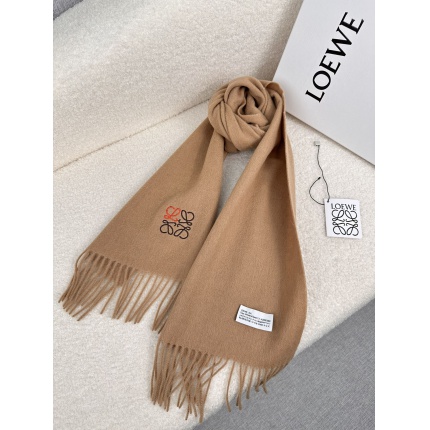 Loewe Scarf in 218143