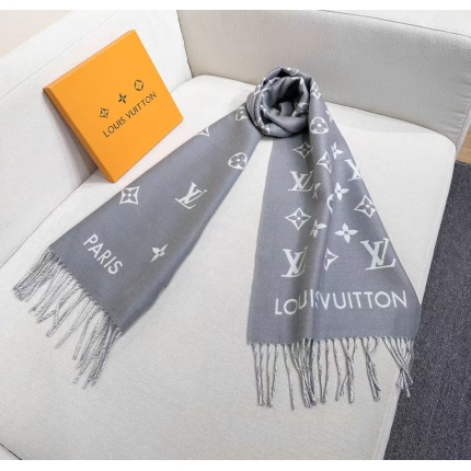 Louis Vuitton Cashmere Scarf in 218211
