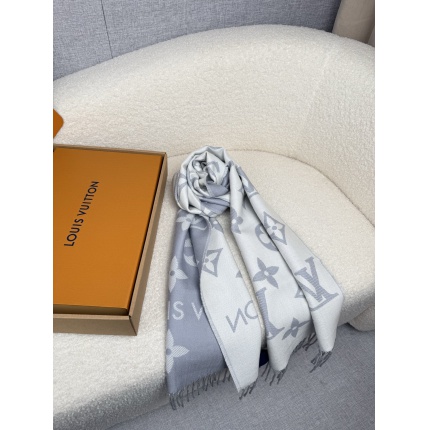 Louis Vuitton Cashmere Scarf in 218221