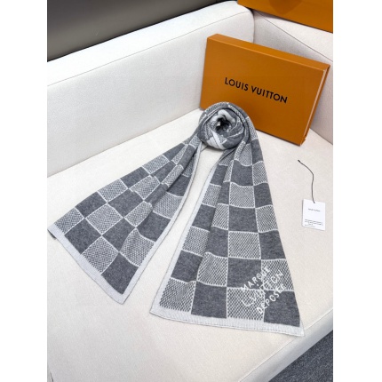 Louis Vuitton Cashmere Scarf in 218229