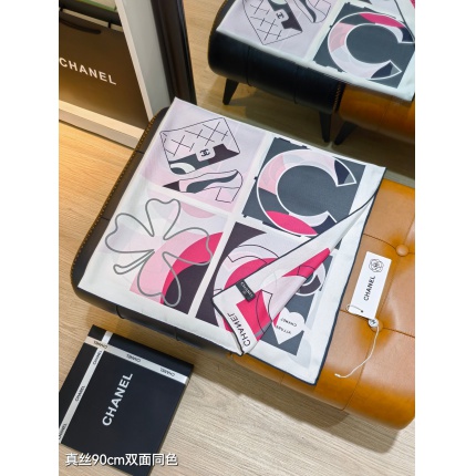 Chanel Scarf in 218298