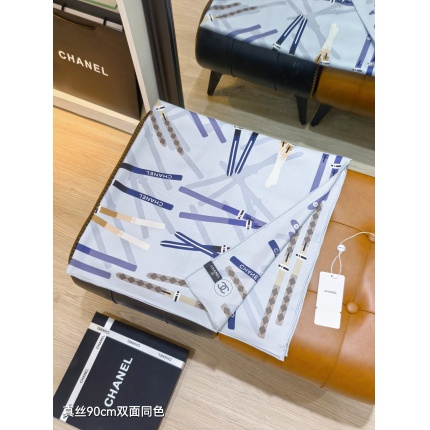 Chanel Scarf in 218313