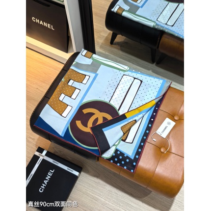 Chanel Scarf in 218320
