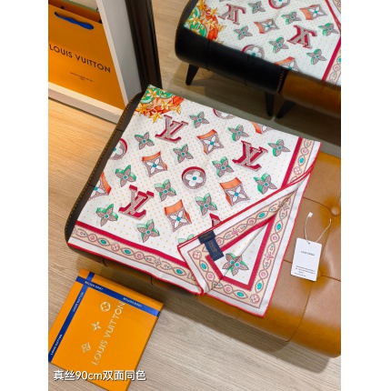 Louis Vuitton Lightweight Scarf in 218378