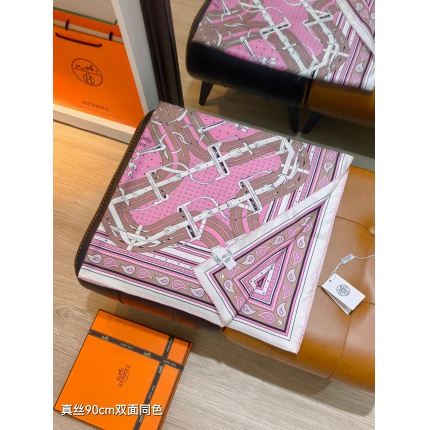Hermes Cashmere scarf in 218423