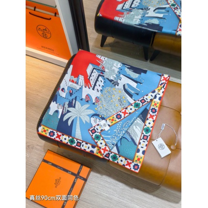 Hermes Cashmere scarf in 218429